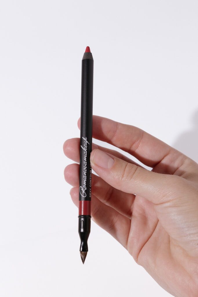 Контур-карандаш для губ Romanovamakeup Sexy Contour Lip Liner READY TO RED 1.2g