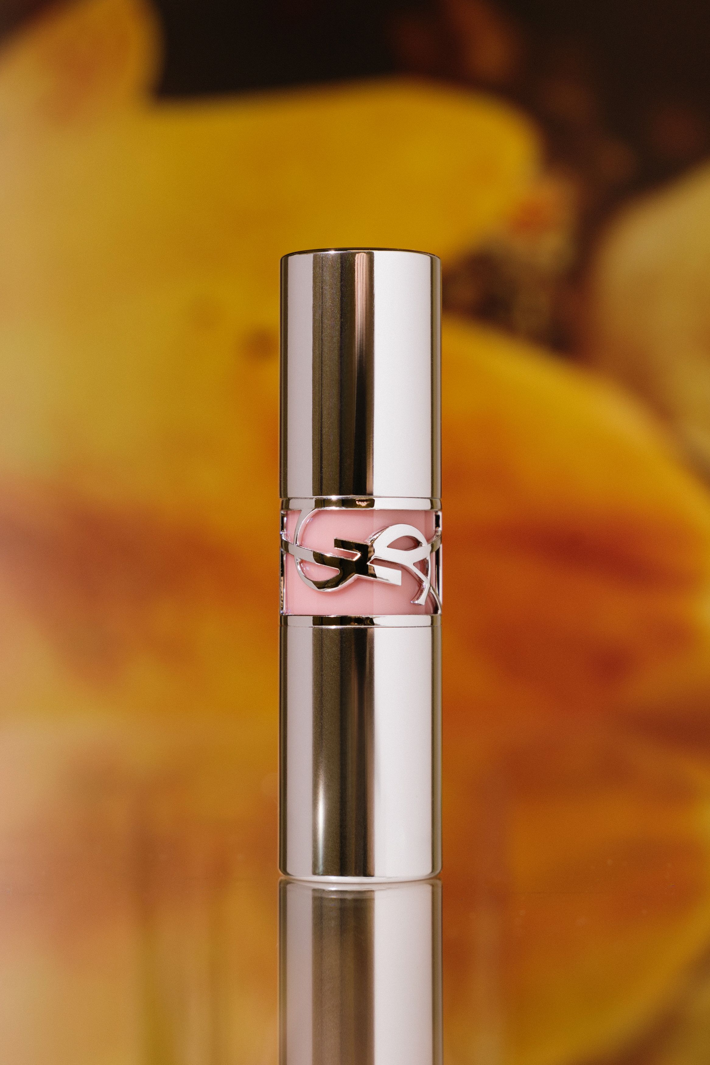 Помада для губ на основе питательных масел [44 Nude Lavallière] YSL Loveshine Lip Oil Stick 3,2g