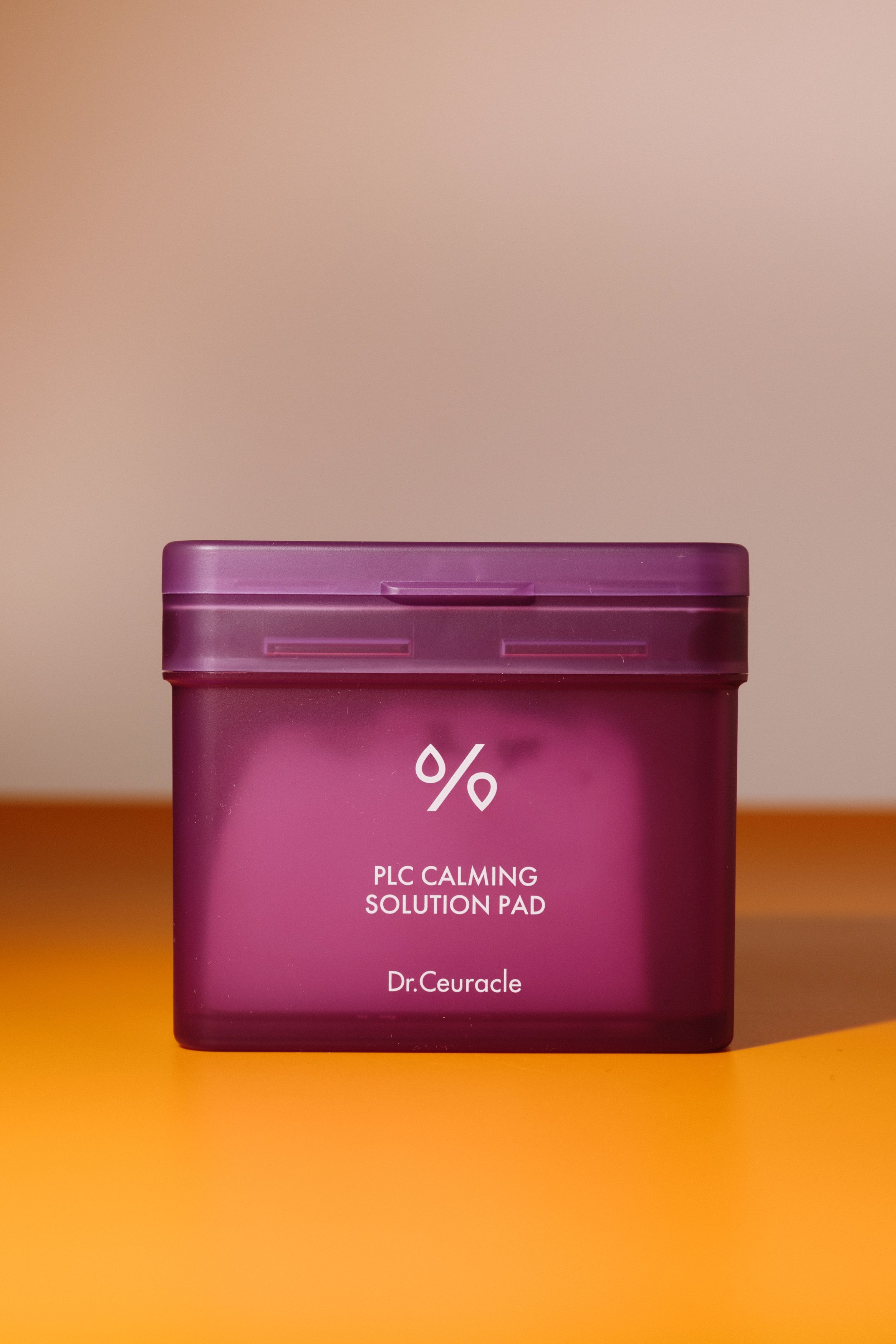 Успокаивающие пэды для чувствительной кожи Dr. Ceuracle PLC Calming Solution Pad (130EA) 220ml