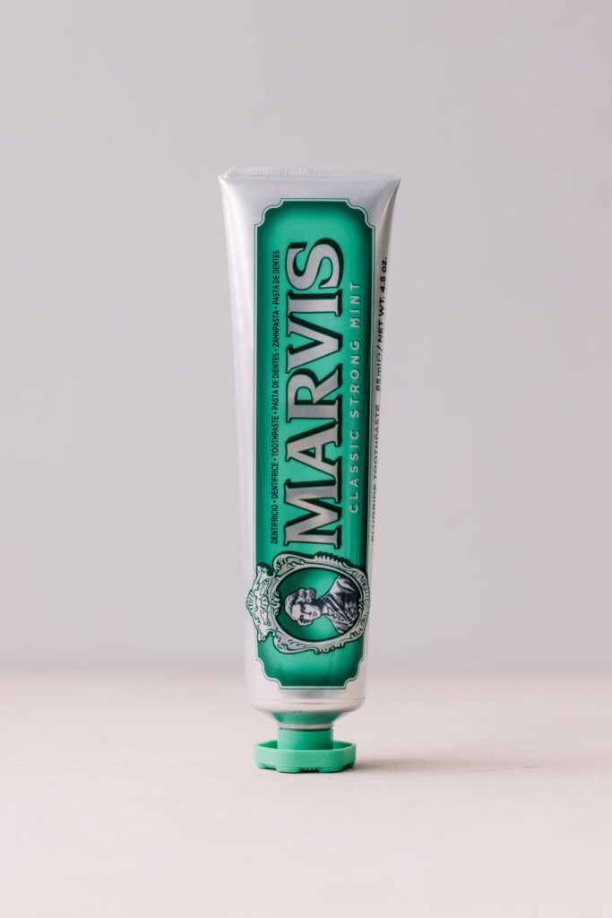Зубная паста "Классическая Насыщенная Мята" MARVIS Classic Strong Mint 85 ml