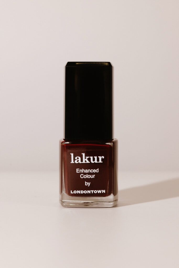 Лак для ногтей Госпожа Удача Londontown Lakur Enhanced Colour Lady Luck 12ml