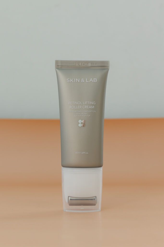 Обновляющий крем с ретинолом SKIN&LAB Retinol Lifting Roller Cream 50ml