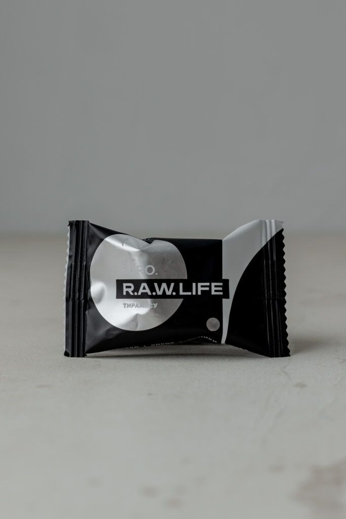 R.A.W. LIFE SWEETS  "Тирамису" 18g