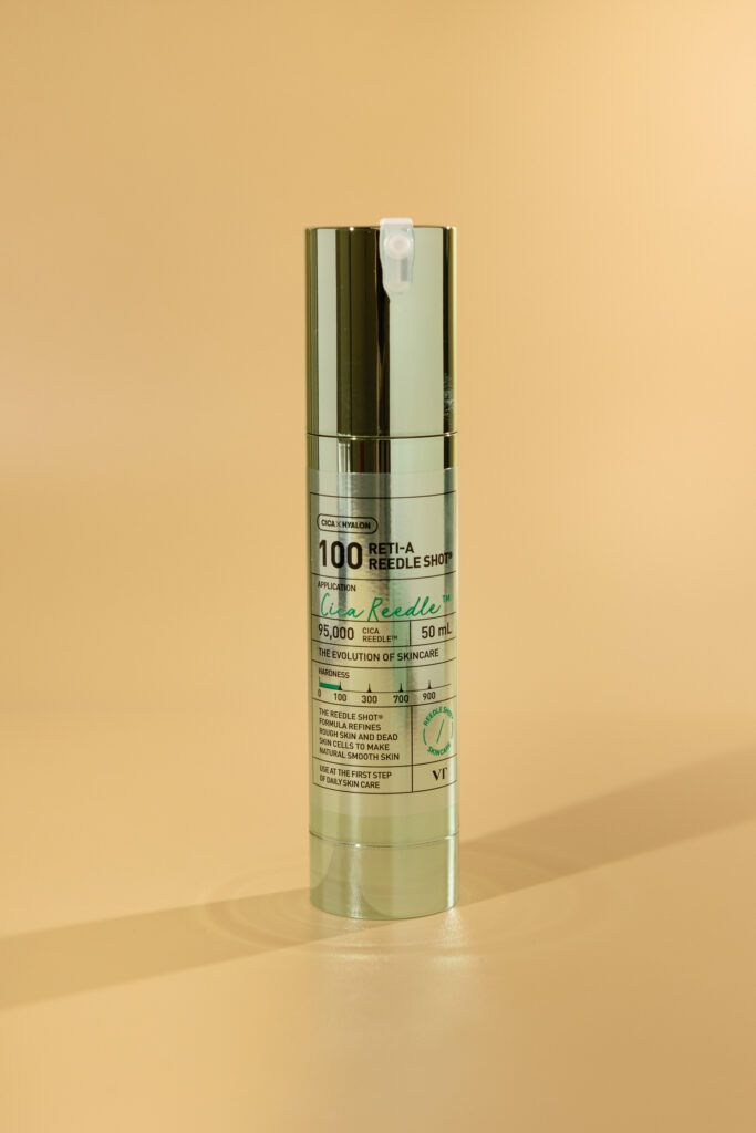 Сыворотка - бустер для лица с микроиглами и ретинолом VT Reti-A Reedle Shot 100 50ml