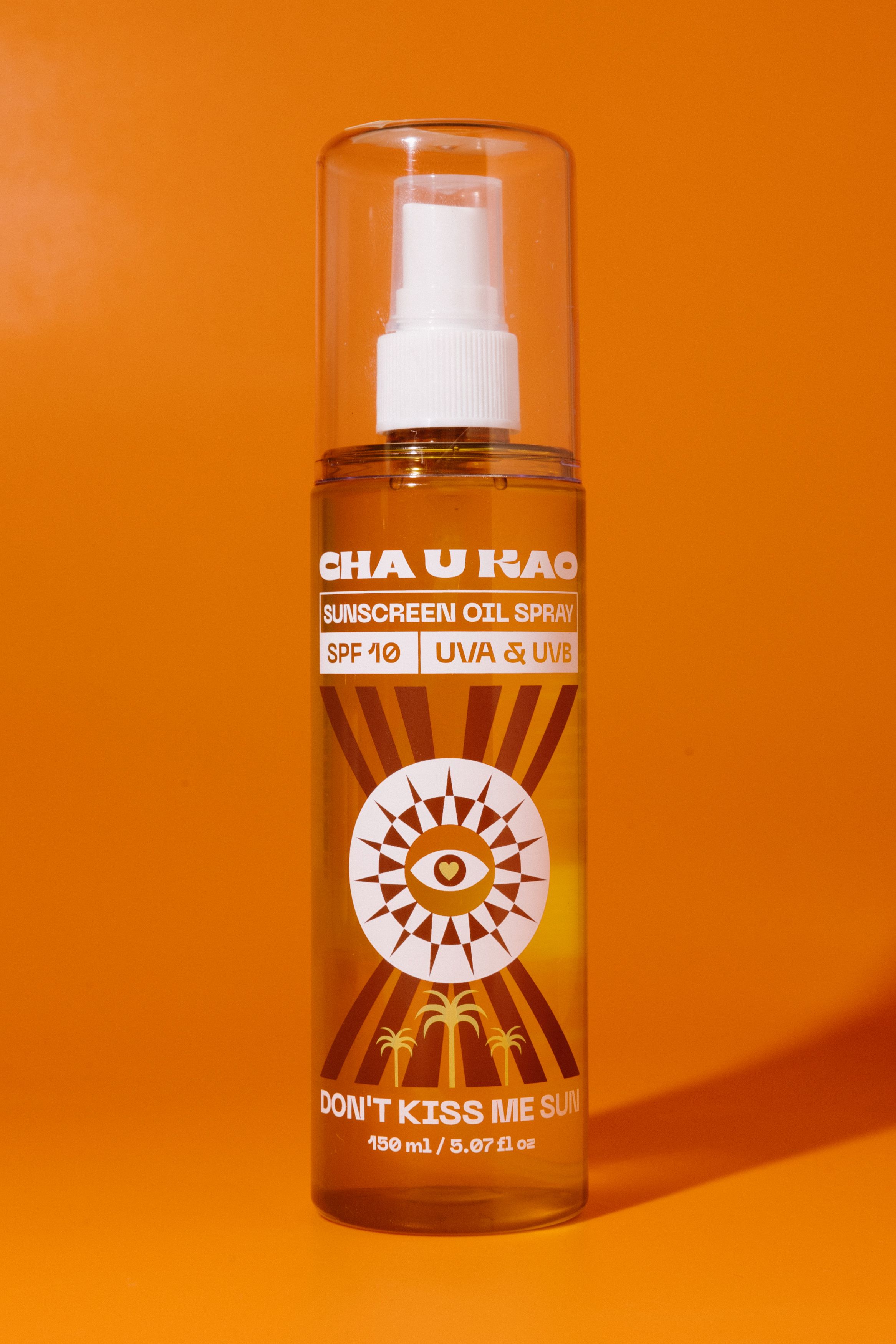 Солнцезащитное масло-спрей для интенсивного загара CHA U KAO DON'T KISS ME SUN Sinscreen Spray SPF10 150ml