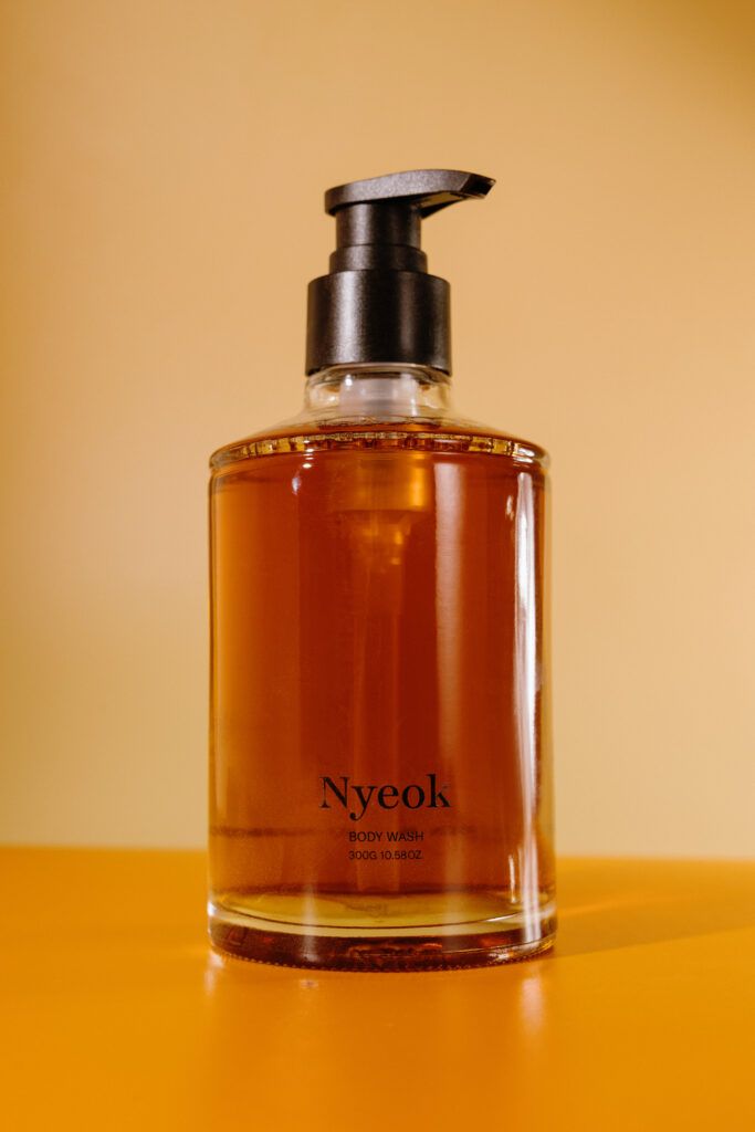 BU// Гель для душа с ароматом I'm from Nyeok Body Wash 300g