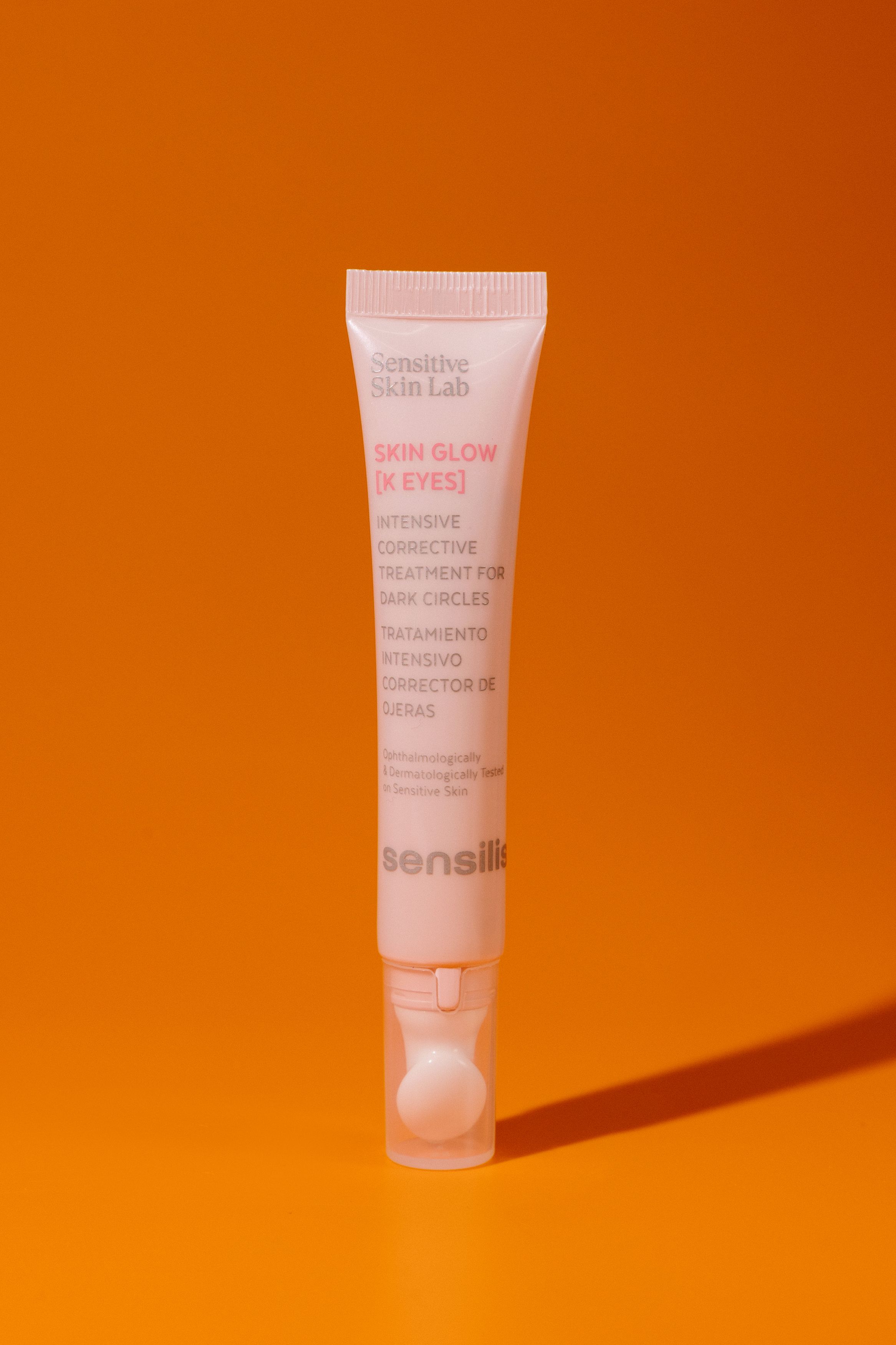 Крем-корректор вокруг глаз для сияния SENSILIS Skin Glow [K Eyes] Intensive Corrective Treatment for Dark Circles 15ml