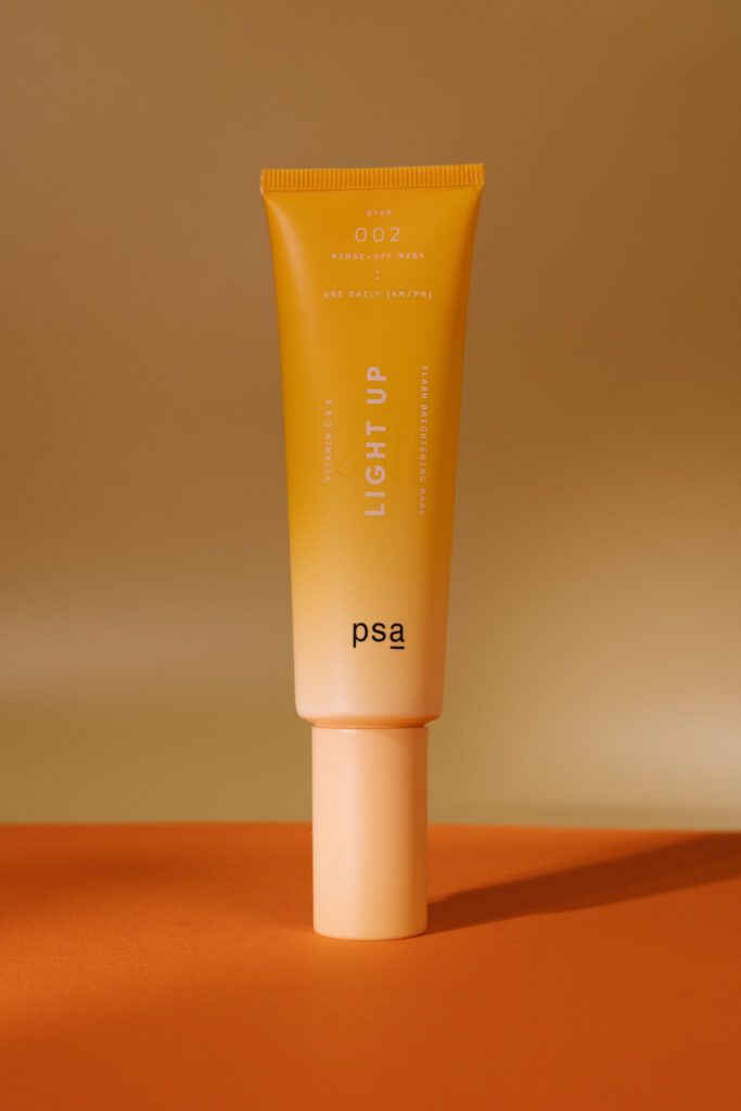 Экспресс-маска для невероятного свечения кожи PSA LIGHT UP: Vitamin C & E Flash Brightening Mask 50ml