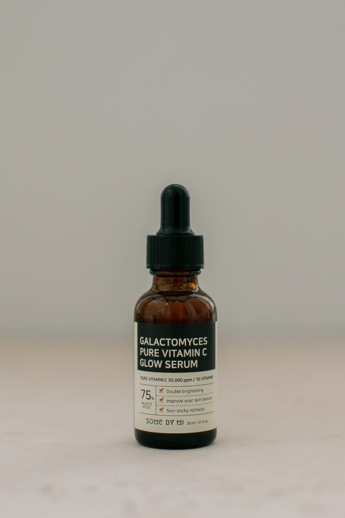 Антиоксидантная сыворотка с витамином С и галактомисисом SOME BY MI Galactomyces Pure Vitamin C Glow Serum 30ml