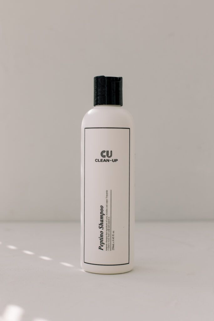 

BU// Антивозрастной шампунь CU Clean Up Peptino Shampoo 250ml