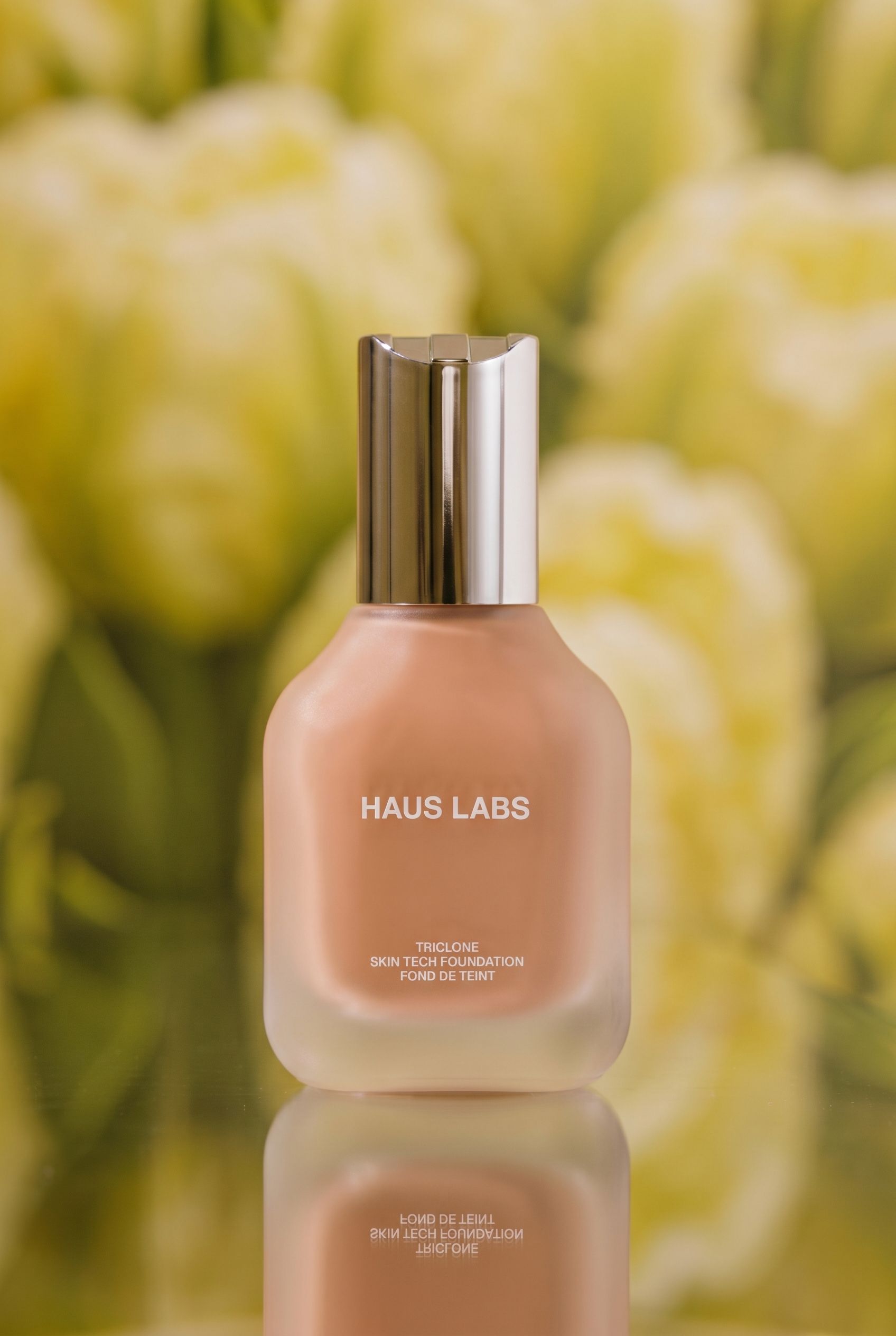 

Невероятный тональный крем [160 Нейтрально-светлый/160 Light Neutral] HAUS LABS Triclone Skin Tech Foundation 30мл