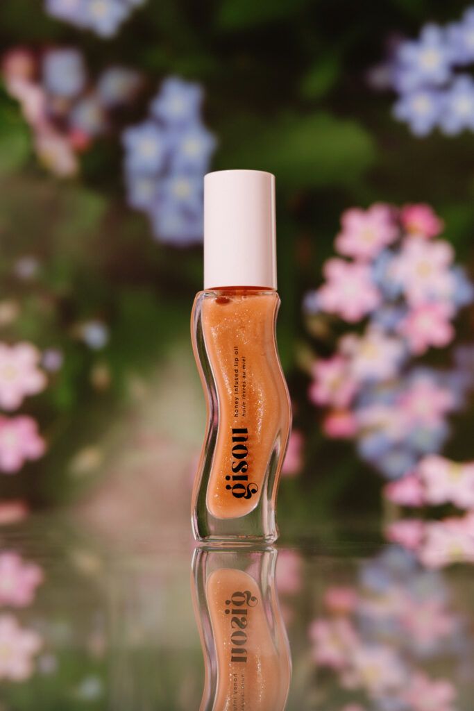 Мерцающее масло для губ gisou Honey Infused Lip Oil [Glazed Plum] 8ml