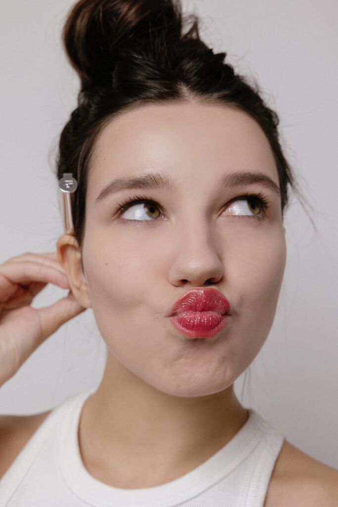 

Сияющий и стойкий тинт для губ BRAYE Scene Stealer Thin Glow Tint [08 Wizz], 3,6g