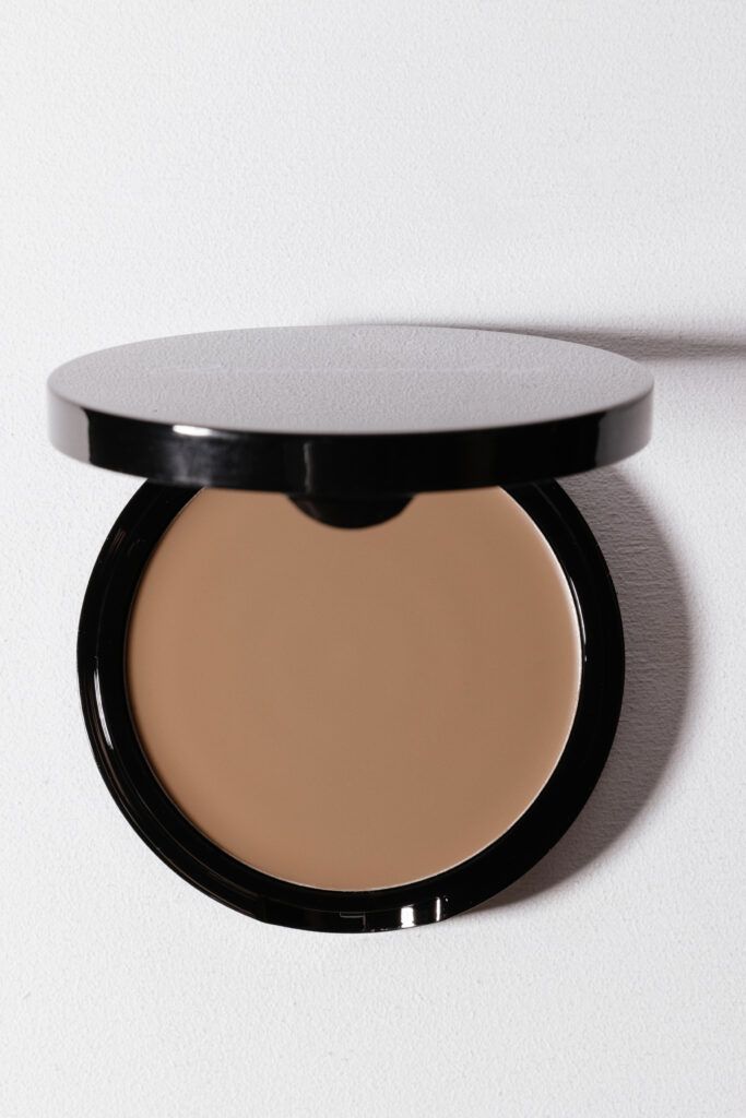 Скульптурирующий крем Romanovamakeup Sexy Sculpting Cream LIGHT 8g