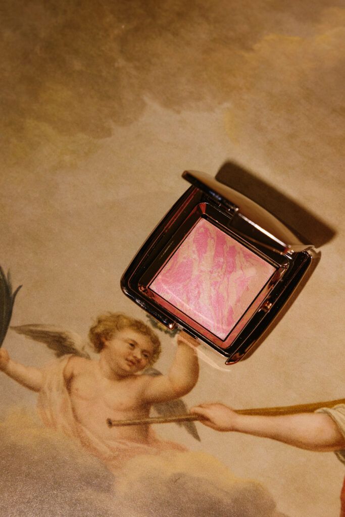 Сияющие румяна HOURGLASS Ambient Lighting Blush 1,3g - Luminous Flush