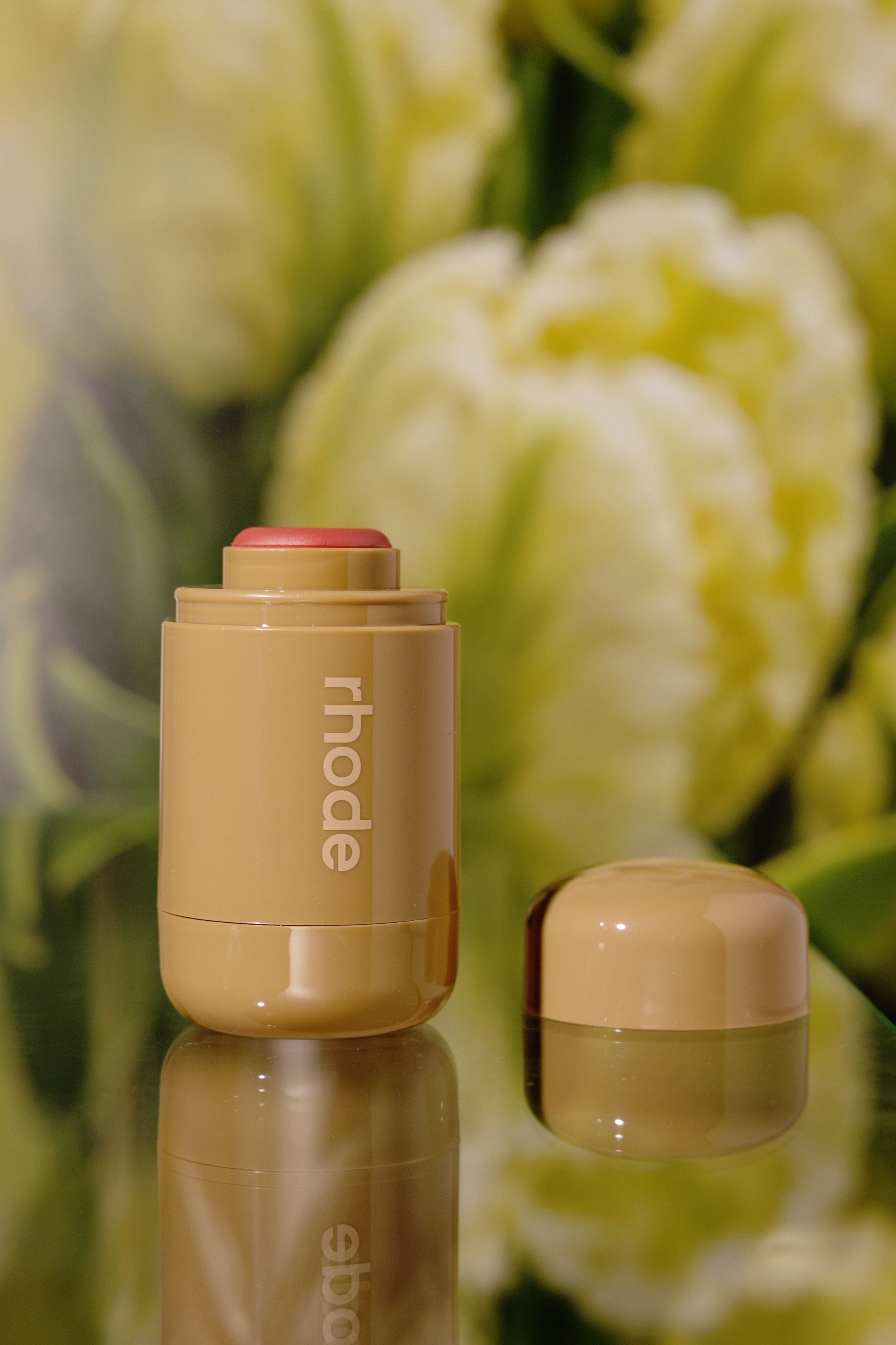 

Увлажняющие кремовые румяна [Teacup] Rhode Pocket Blush 5,3г