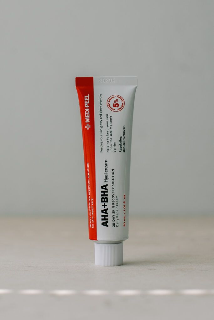 Регенерирующий крем с кислотами MEDI-PEEL AHA BHA 28 Days Hyal Cream 30ml