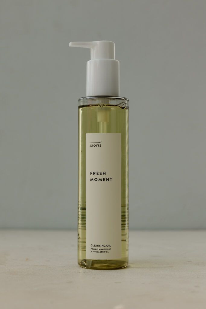 

BU// Гидрофильное масло SIORIS Fresh Moment New Edition 200 ml