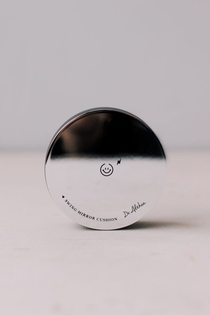 

BU// Тональный кушон 3 в 1 Dr. Althea Swing Mirror Cushion 1.0 SPF38/PA++ (23/Lip&Cheek Pink/ Lip&Cheek Coral)