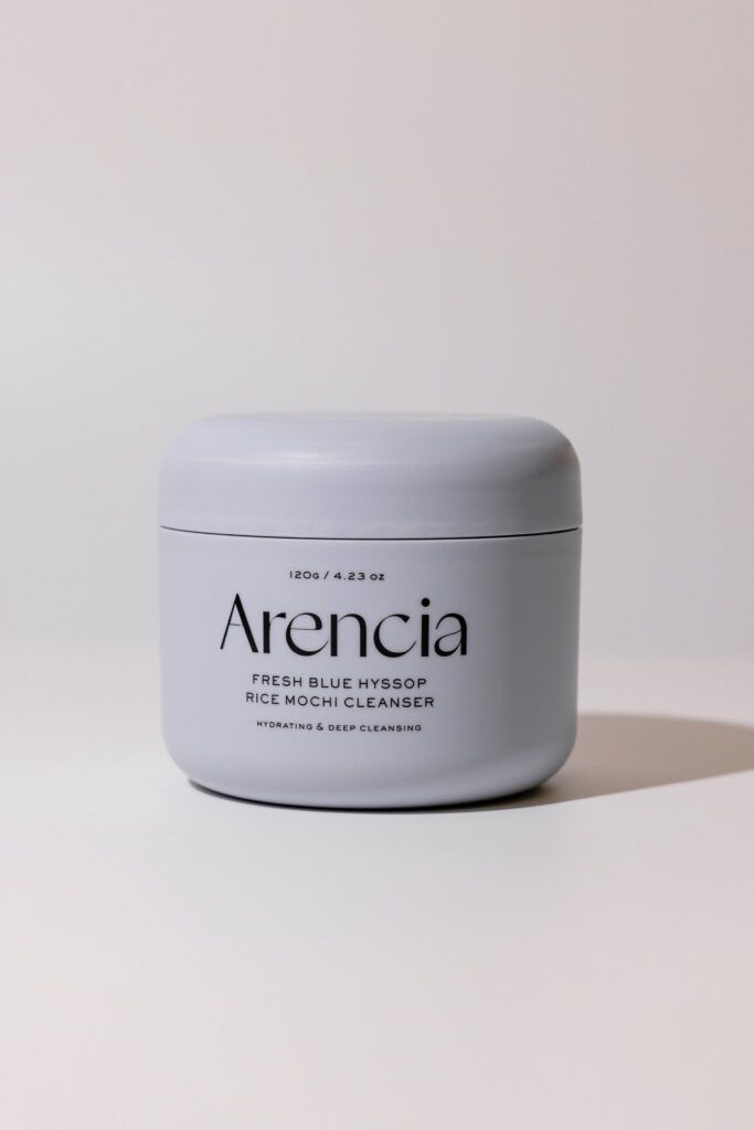 Пенка для глубокого очищения кожи Arencia Fresh Blue Hyssop Cleanser 120g