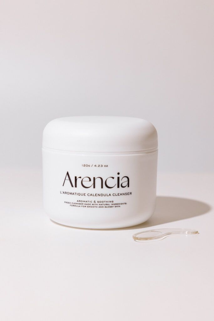 Пенка для глубокого очищения кожи с календулой Arencia L'aromatique Calendula Cleanser 120g