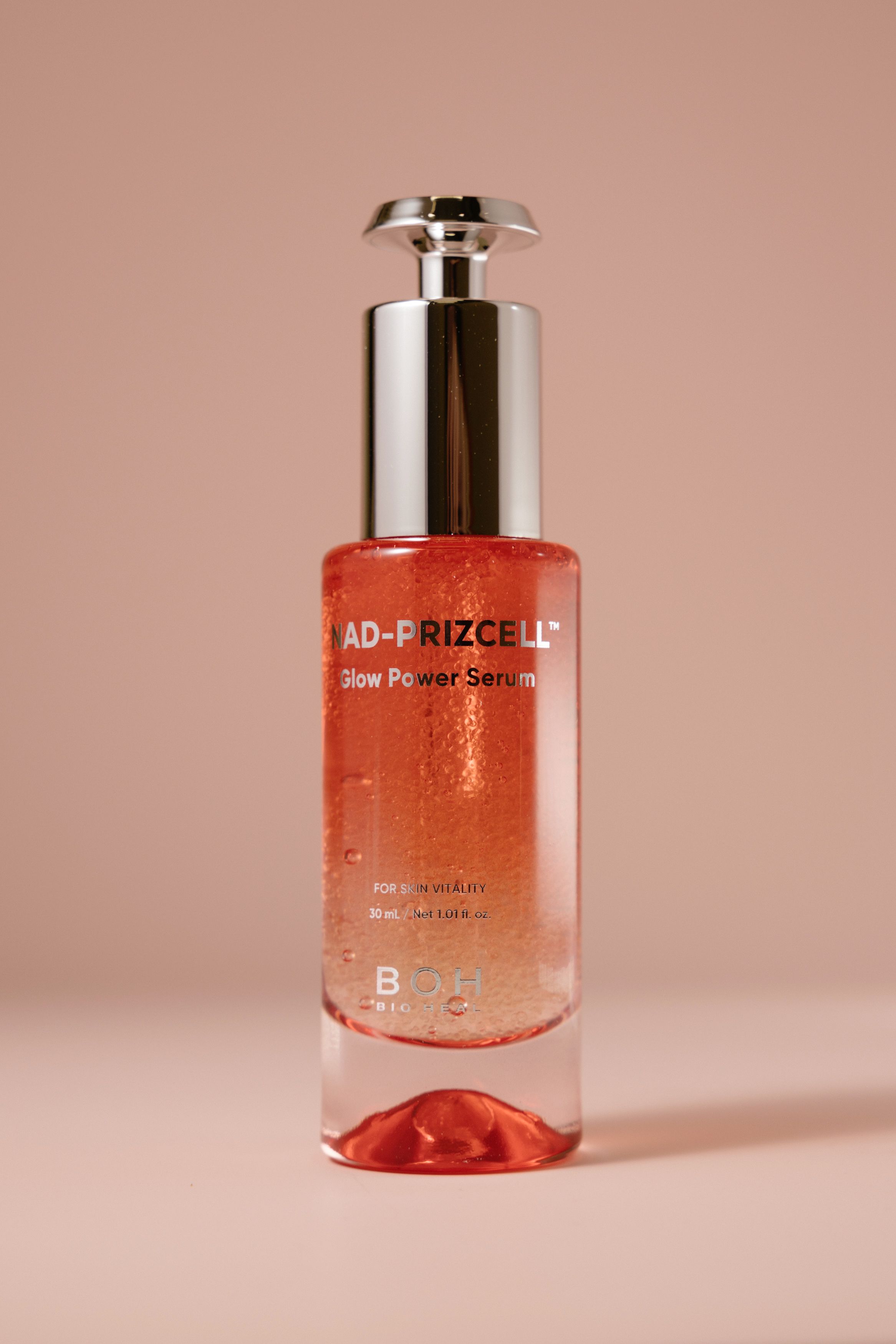 

Инновационная омолаживающая сыворотка BIOHEAL BOH NAD Prizcell Glow Power Serum 30мл