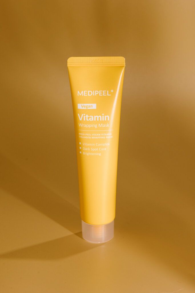 Витаминная маска-плёнка для ровного тона кожи MEDI-PEEL Vegan Vitamin Collagen Wrapping Mask 70ml