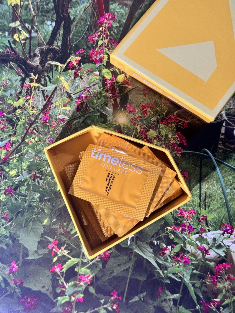 

Антиоксидантная сыворотка на основе 20% витамина С, витамина Е и феруловой кислоты Timeless 20% Vitamin C + E Ferulic Acid Serum Pouches