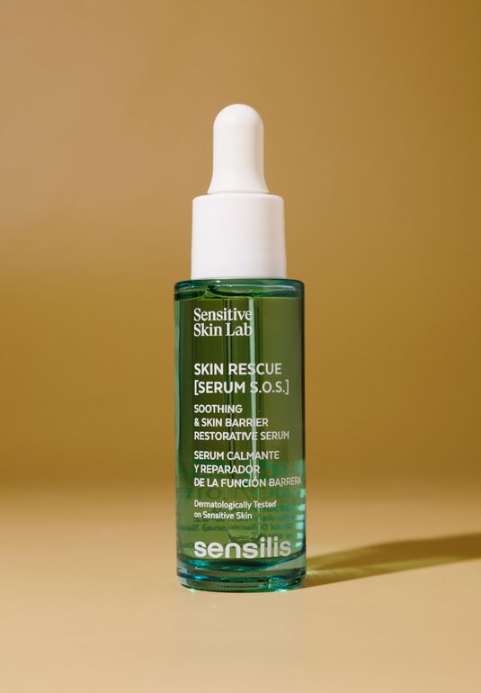 Успокаивающая и восстанавливающая сыворотка SENSILIS Skin Rescue [Serum S.O.S] Soothing & Skin Barrier Restorative Serum 50ml