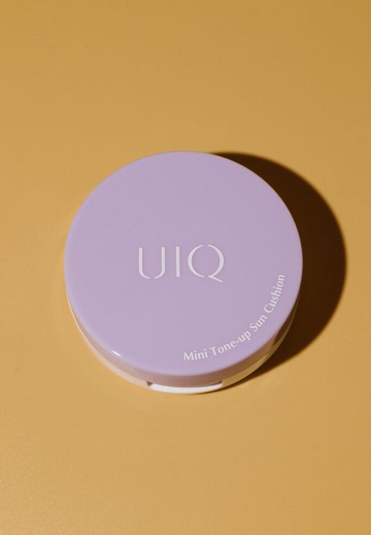 Кушон солнцезащитный с пантенолом UIQ Biome Remedy Mini Tone-Up Sun Cushion [Purple] SPF50+ PA++++ 6g