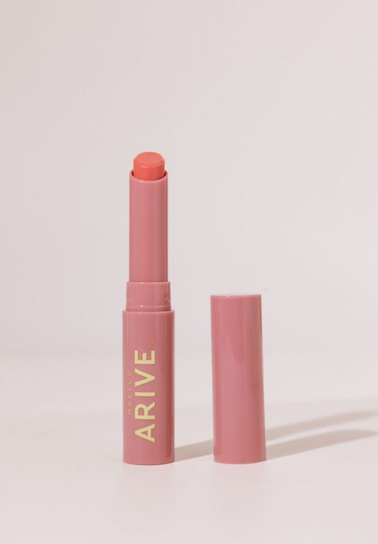 Почти даром// Увлажняющая помада [03 Светская бабочка/03 Social Butterfly] Arive Makeup Balm Lipstick 2г
