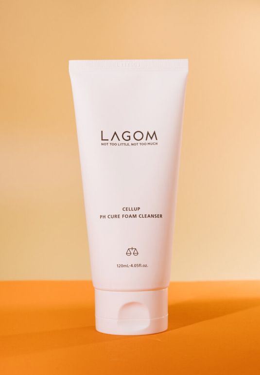 Пенка очищающая с гималайской солью Lagom Cellup Ph Cure Foam Cleanser 120ml