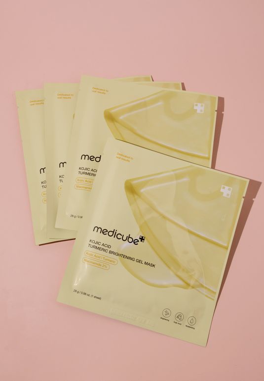 Набор масок гидрогелевых масок с куркумой и койевой кислотой medicube Kojic Acid Turmeric Gel Mask 4*28г