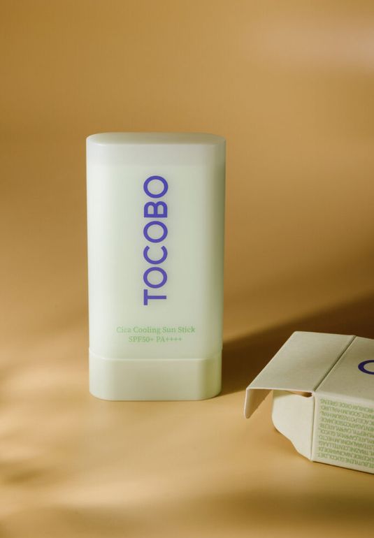 Успокаивающий солнцезащитный стик TOCOBO Cica Cooling Sun Stick SPF50+ PA++++ 18g