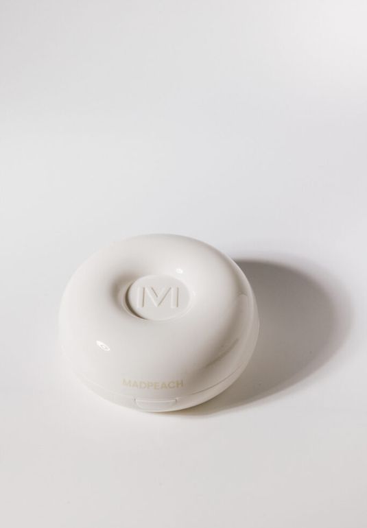 Сияющий кушон MAD PEACH Glazed Glow Cushion [21 Light Beige] SPF 50 PA ++++ 13g