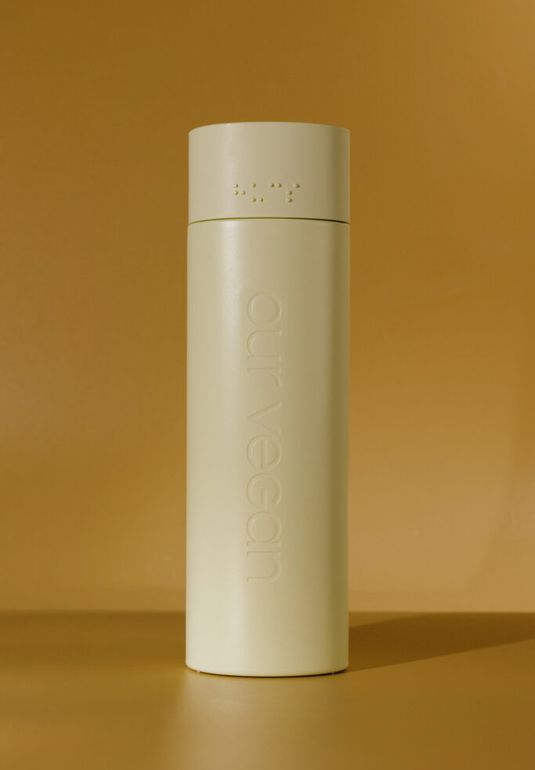 Успокаивающий тонер с хауттюйнией Manyo Our Vegan Heartleaf Moisture Calming Toner 315ml 