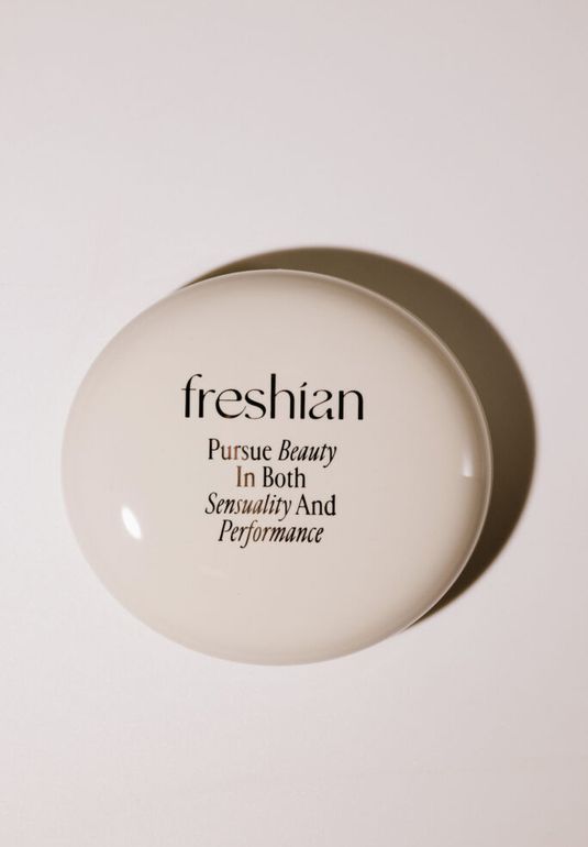Кушон с невесомым покрытием №203 Freshian Egg Like Cushion Vegan SPF35/PA++ 12g