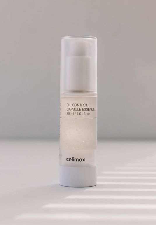 Эссенция в капсулах для контроля себума Celimax Oil Control Capsule Essence 30ml