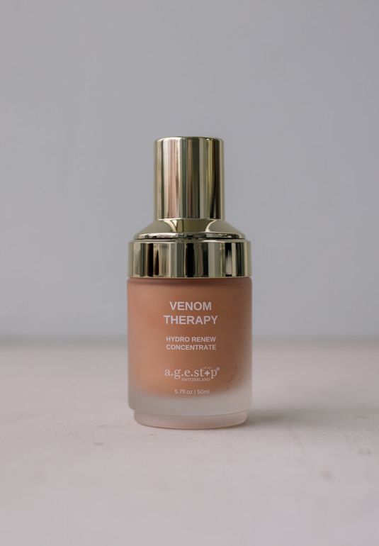 Концентрат для выравнивания тона и микрорельефа кожи A.G.E.STOP SWITZERLAND Venom Therapy Hydro Renew Concentrate 50ml
