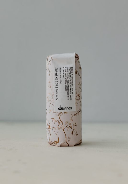 Текстурирующая сыворотка для создания объемных и легких естественных образов DAVINES More Inside Texturizing Serum 150г