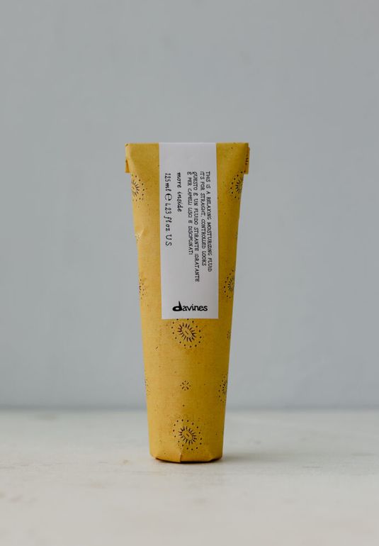 Разглаживающий увлажняющий флюид для гладкого контролируемого стайлинга DAVINES More Inside Relaxing Mosturizing Fluid 125мл