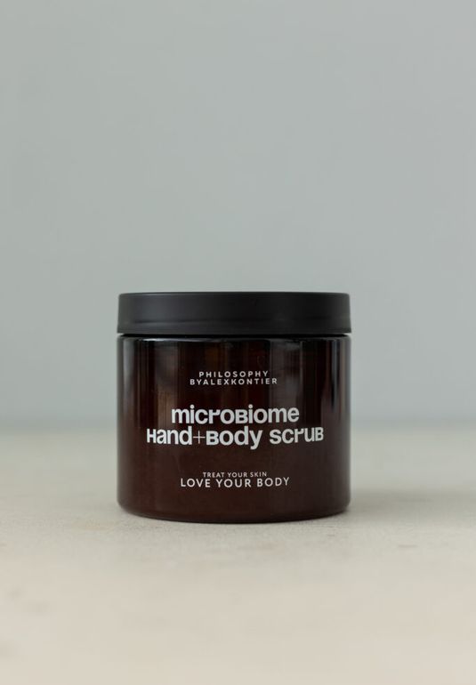 BU// Скраб для тела с комплексом защиты микробиома кожи Philosophy By Alex Kontier Microbiome Hand+Body Scrub Saffron+Gray Amber Parfum Edition 200ml