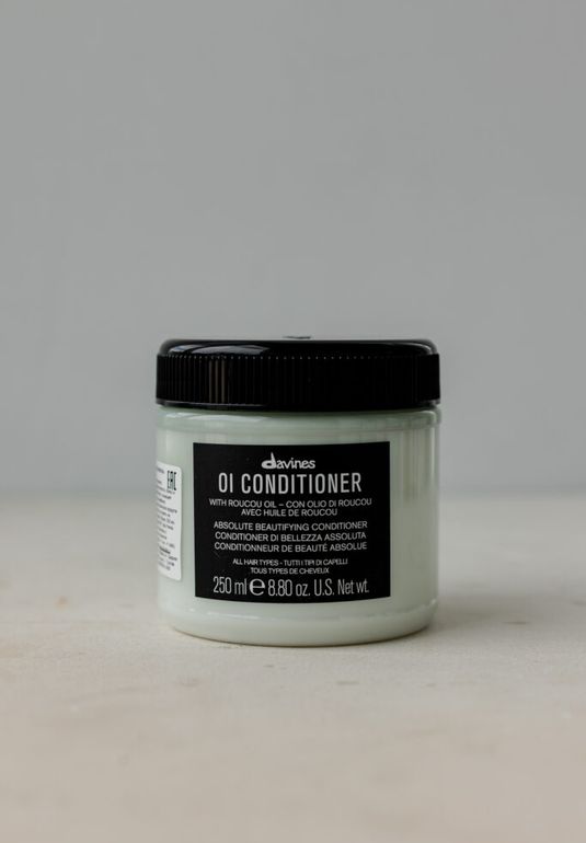 Кондиционер для абсолютной красоты волос DAVINES OI Absolute Beautifying Conditioner 250ml