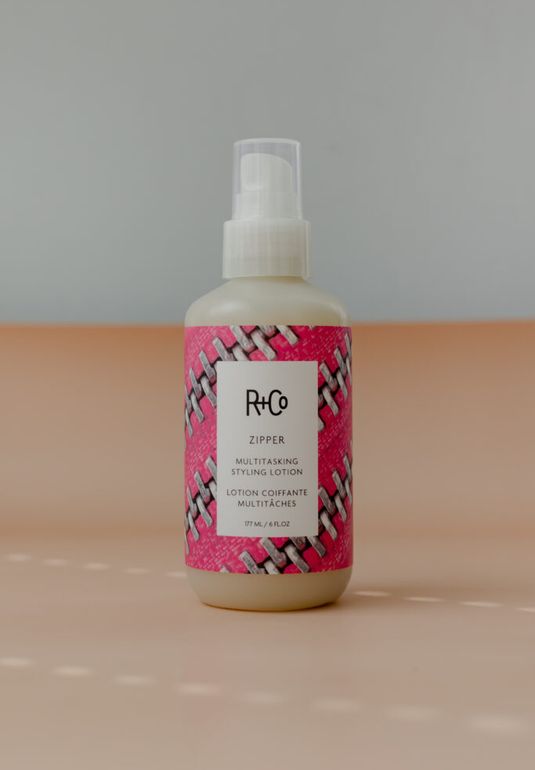 ЗИППЕР мультифункциональный стайлинг-лосьон R+Co ZIPPER Multitasking Styling Lotion 177 ml