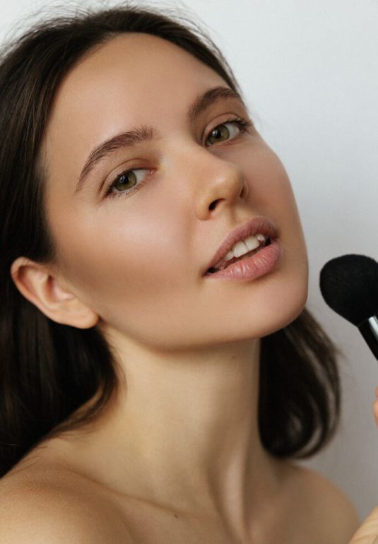 Скульпутрирующая пудра Romanovamakeup Sexy Sculpting Powder 7g