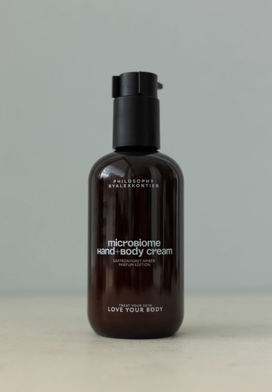 BU// Крем для рук и тела с комплексом защиты микробиома кожи Philosophy By Alex Kontier Microbiome Hand+Body Cream Saffron+Gray Amber Parfum Edition 250ml