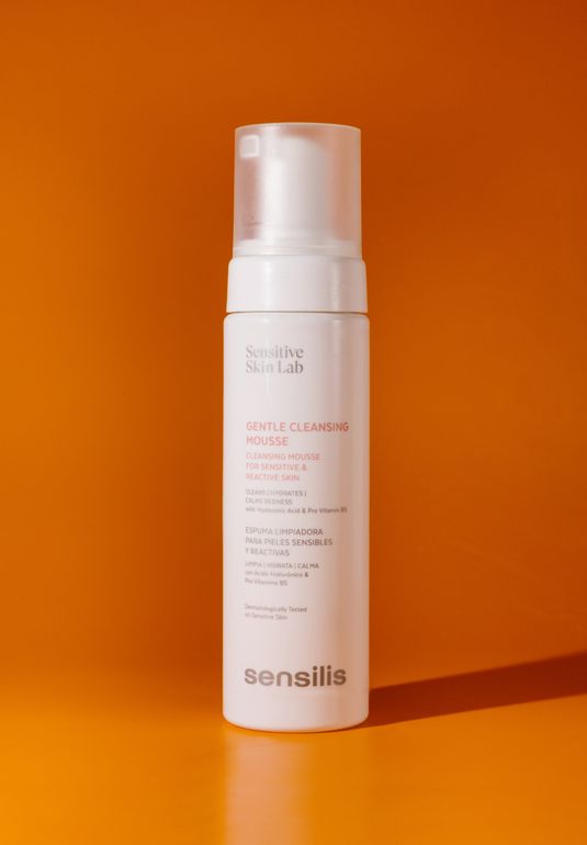 Нежный очищающий мусс для чувствительной и реактивной кожи SENSILIS Gentle Cleansing Mousse 200ml