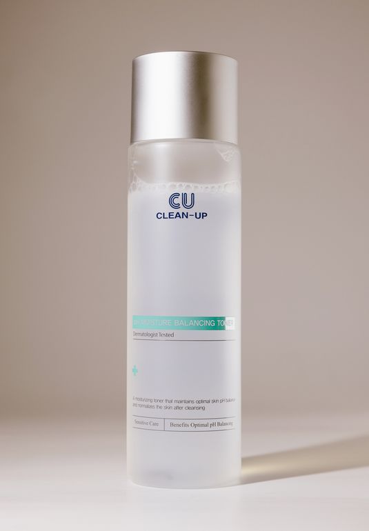Успокаивающий тонер CU Clean Up pH Balancing Toner 200мл