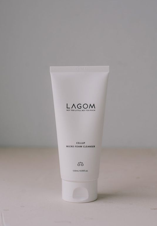 Пенка очищающая Lagom Cellup Micro Foam Cleanser 120ml