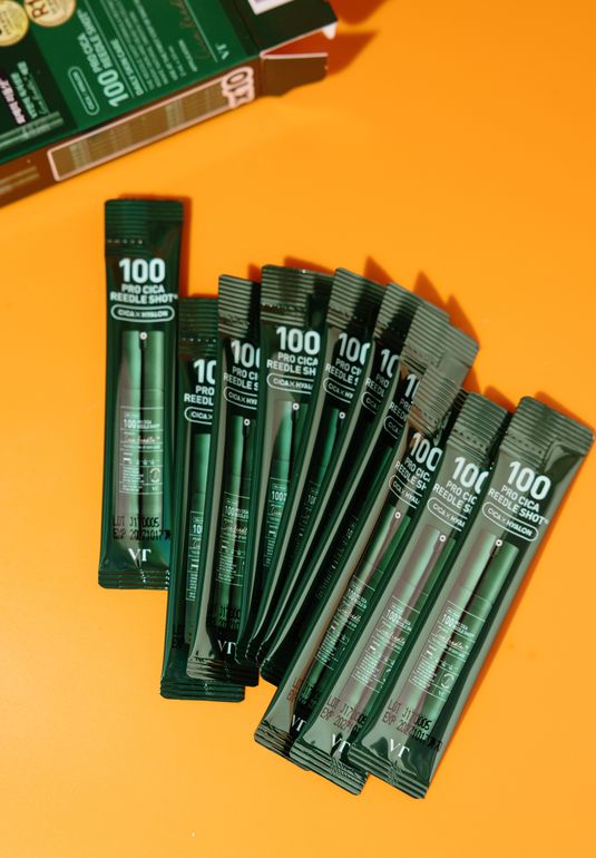 Сыворотка - бустер с микроиглами для чувствительной кожи VT Pro Cica Reedle Shot 100 (2ml*10шт)